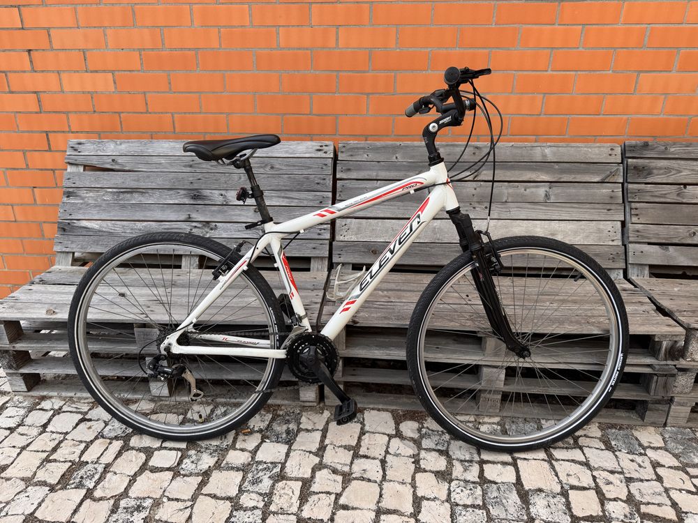 Bicicleta de cidade Eleven 29”