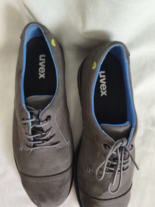 Buty robocze BHP Uvex 45 półbuty robocze S2