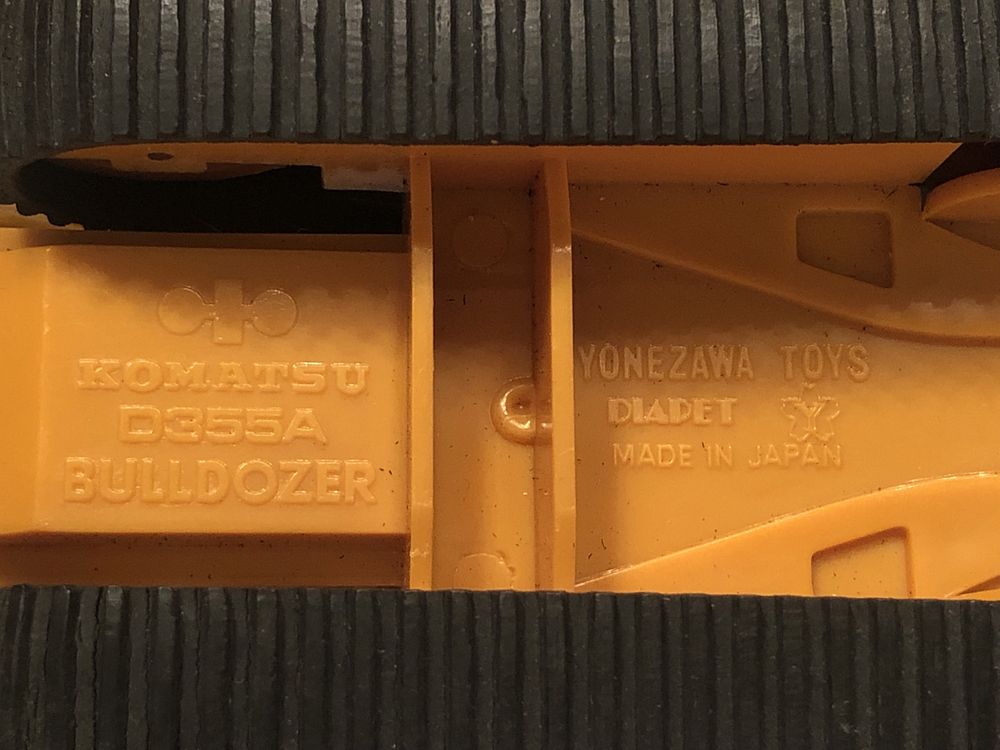 Buldożer Komatsu YONEZAWA TOYS