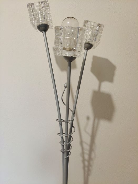 Lampa stojąca 3 punkty świetlne