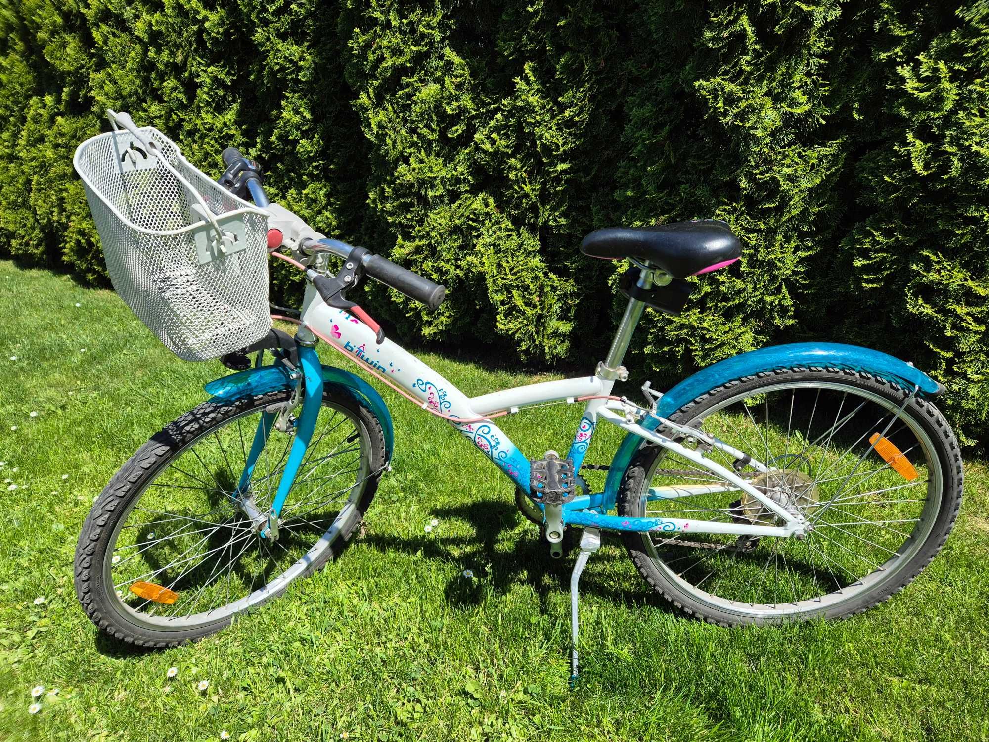 Rower używany dla dziewczynki marki BTWIN