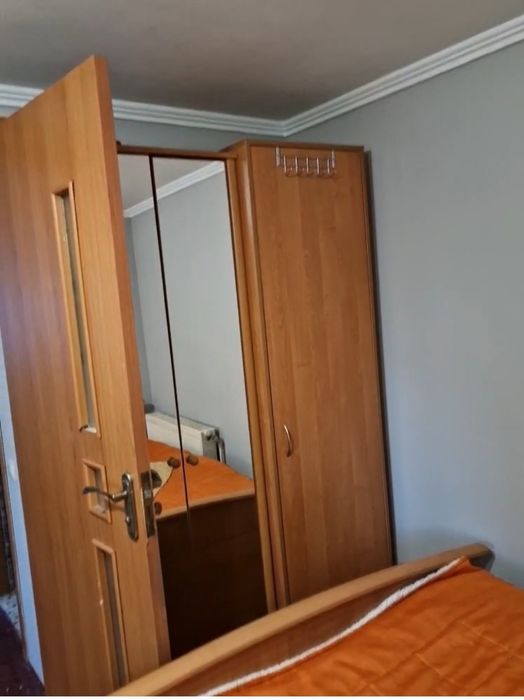 Здається  будинок з 28 11.