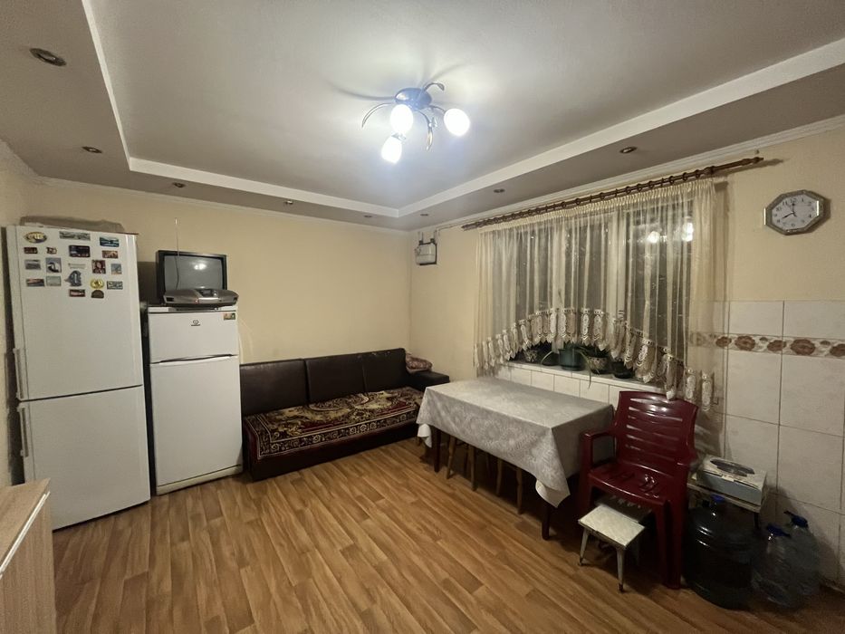 Кімната з євроремонтом у приватному будинку — вул. Шевченка, 87