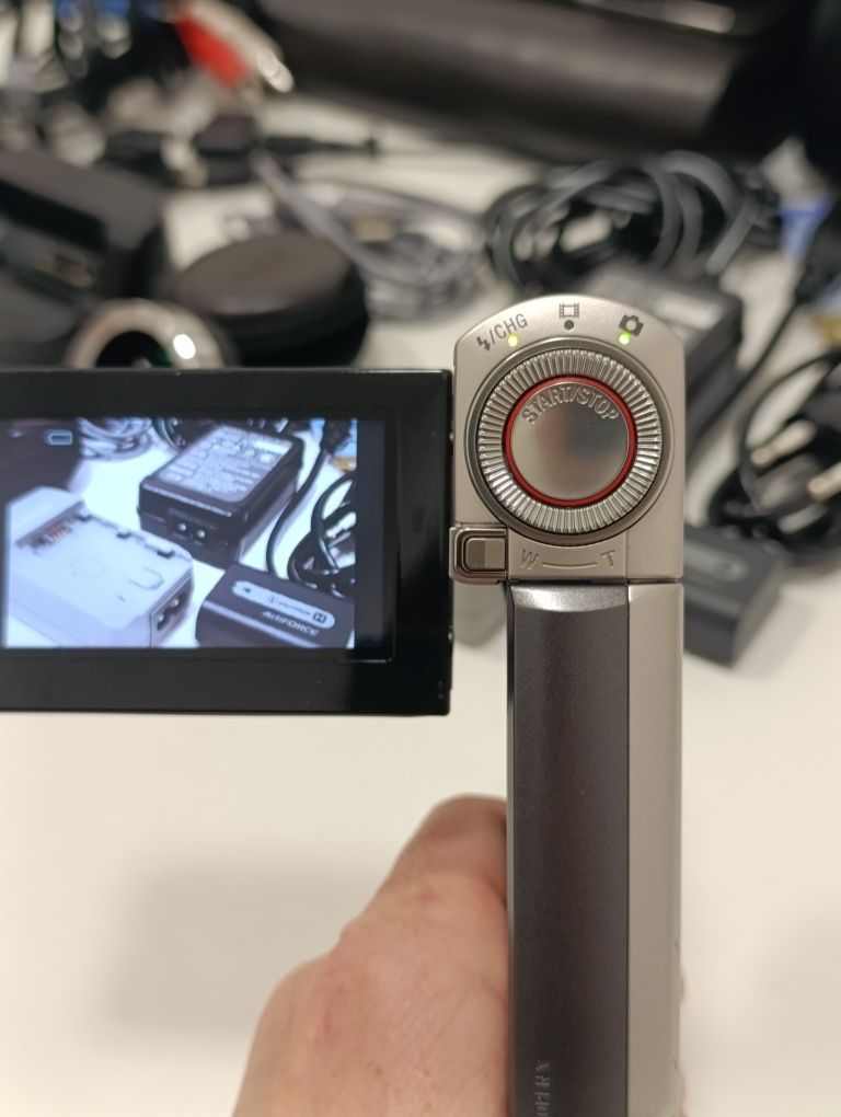 Kamera cyfrowa SONY HDR-TG7 GPS fullHD dotyk ZEISS MEGA ZESTAW BDB+