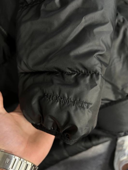 Чоловічий пуховик Nike Storm-FIT Windrunner Field 2025