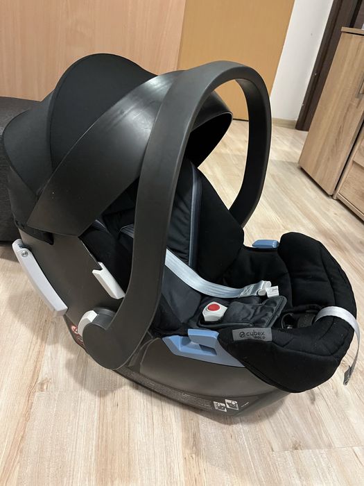 Nosidełko Cybex Atom 5 + lusterko malucha