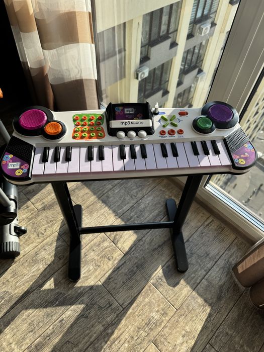 Детский игрушечный синтезатор Simba