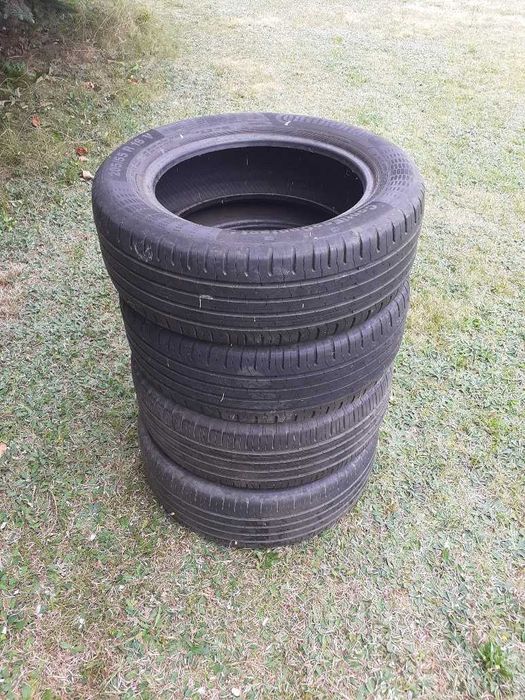 Opony letnie Continental 205/55/16 kpl.