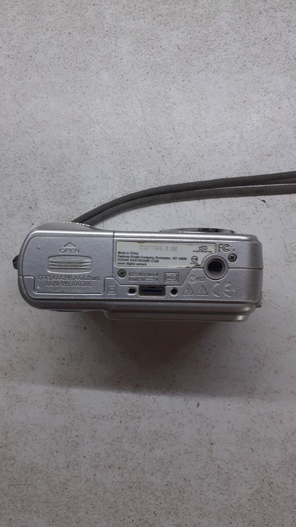 продам цифровик  Kodak Easy Share C300