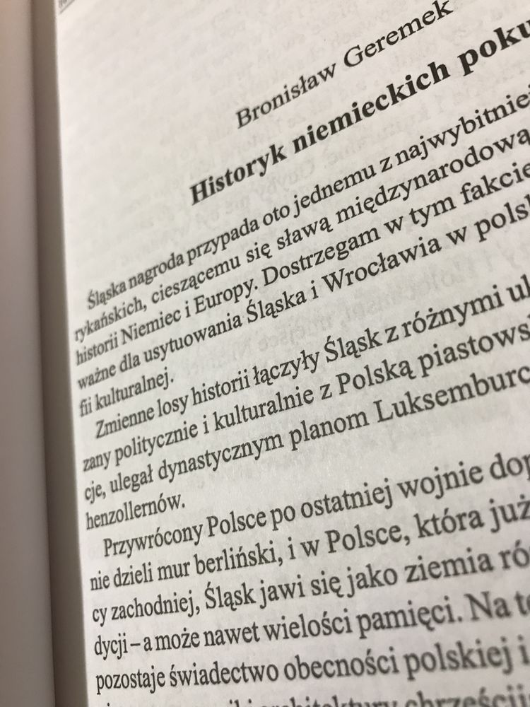 Książka Niemiecki świat Einsteina Fritz Stern Eseje historia Niemiec