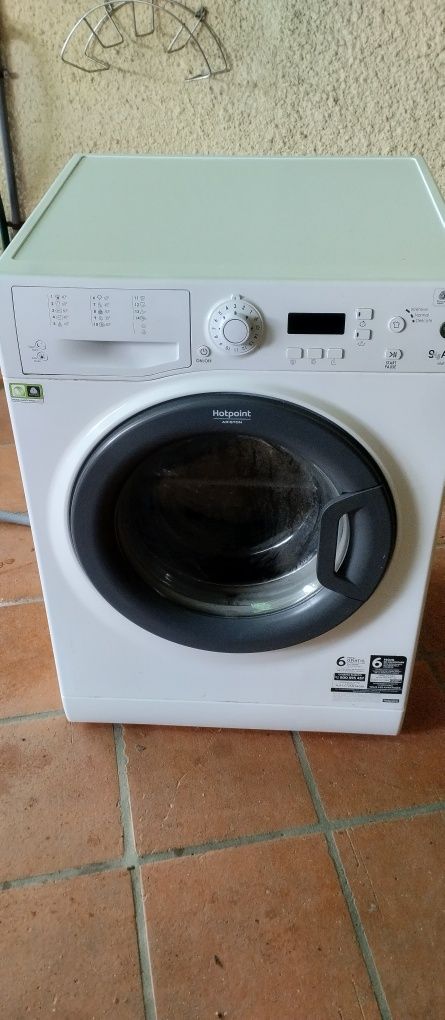 Vendo máquina de lavar roupa Hotpoint Ariston, Para peças.