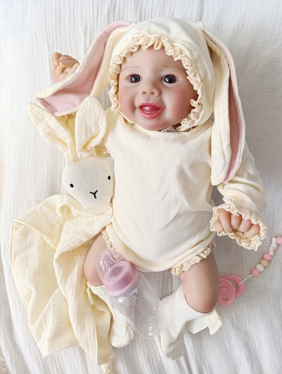 Lalka.w typie reborn z wyprawką