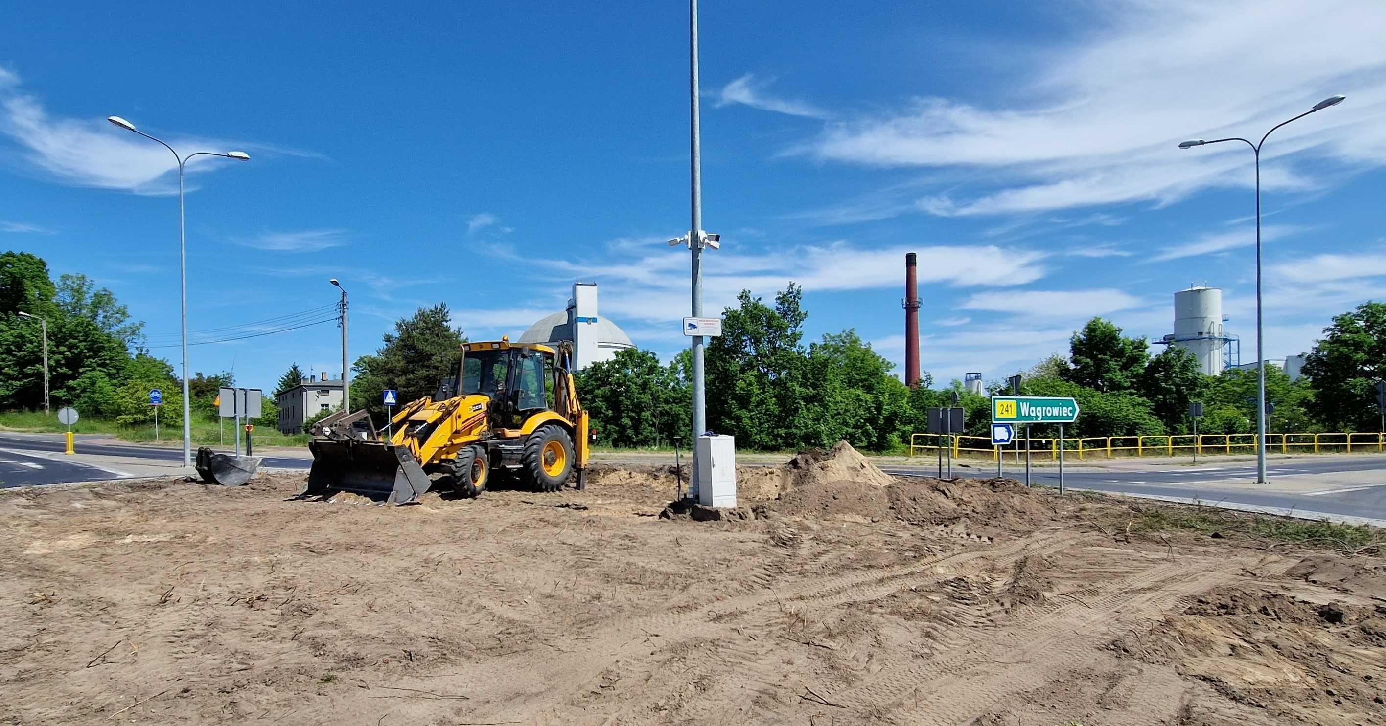 Usługi koparka ładowarka JCB 3CX. Nakło Nad Notecią + okolice.