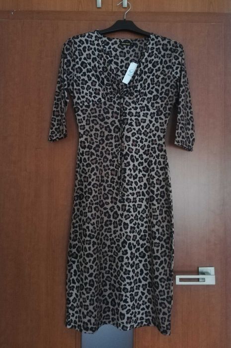 Beżowa sukienka midi S/M, panterka