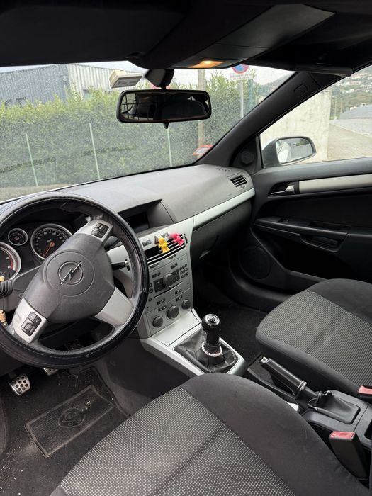 Carrinha opel astra Gtc