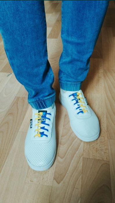 Патріотичні жовто-блакитні шнурівки. Эластичные ленивые шнурки .