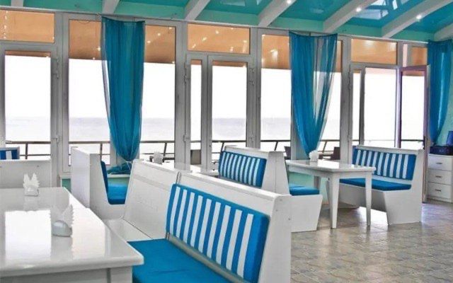 ПРОДАМ отель в Коблево со своим рестораном