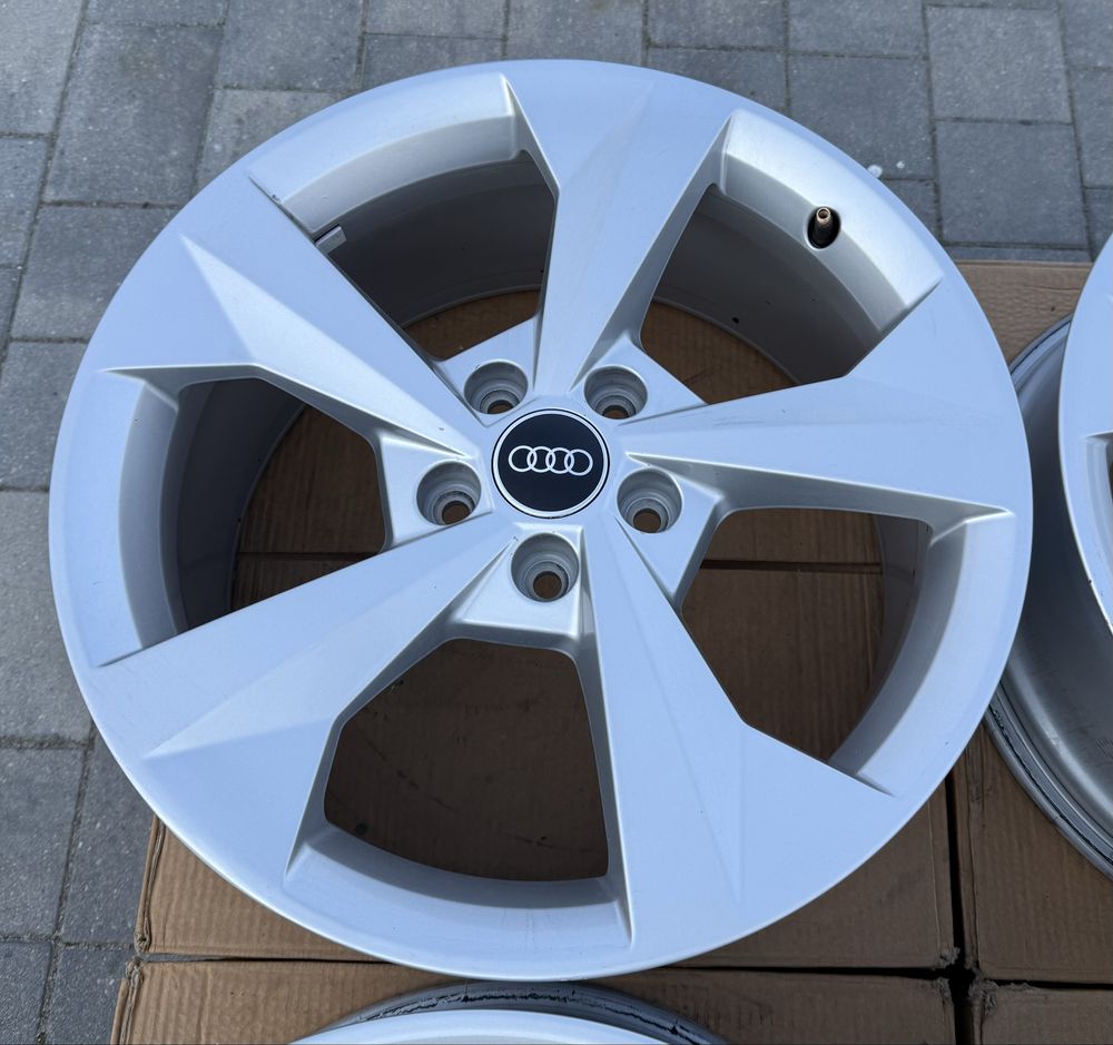Oryginalne felgi Audi A3 A4 A6 18" 5x112 8Y 8V 8P ET46 s-line
