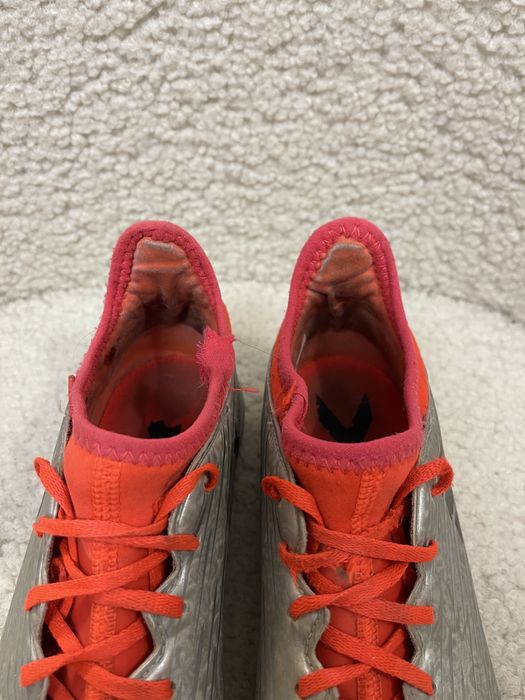 Футзалки сороконіжки кроссовки Adidas Messi 35р