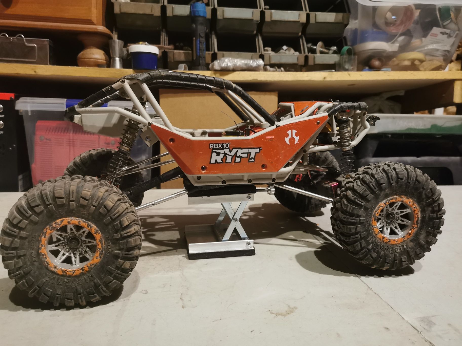 Axial ryft rbx 10 dedicado rc crawler