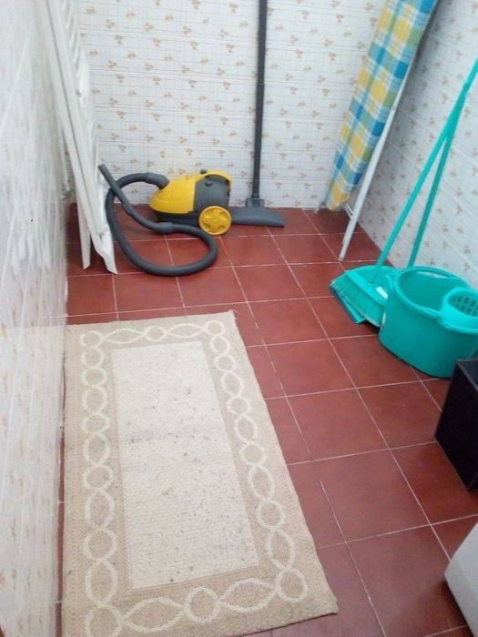 Arrenda-se apartamento T1 com terraço a 2 min do polo I da UBI