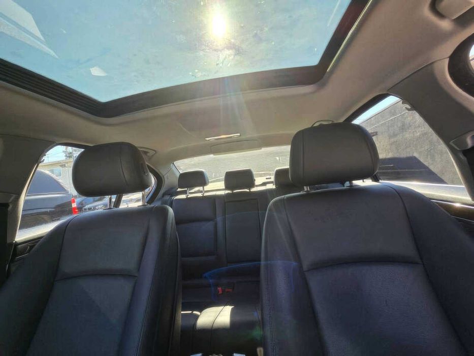 BMW 5 Series 528i      2015