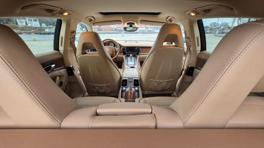 Porsche Panamera 4S 4.8 V8 400 KM