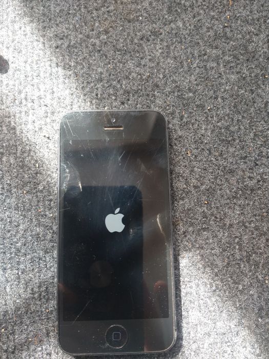 iPhone a  1429.     .