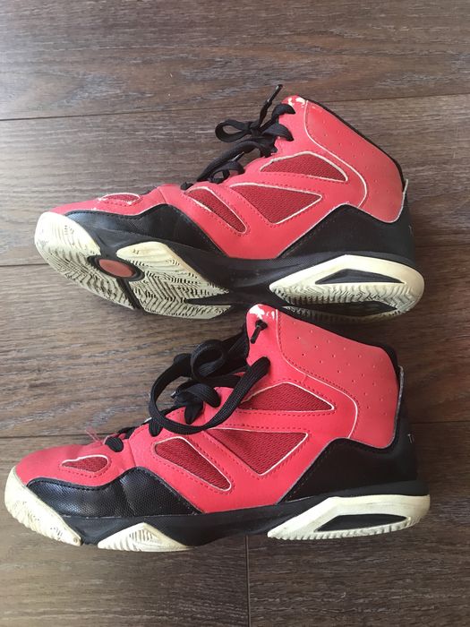 Botas de Basquetebol tamanho 38