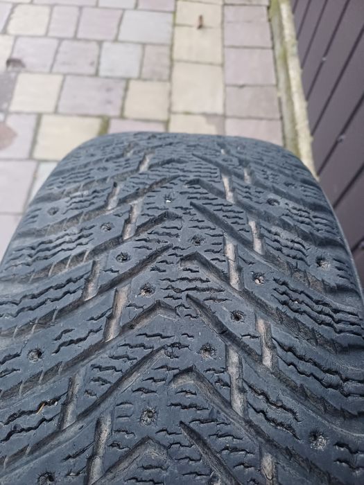 Шини Nokian hakkapeliitta 8 205/55 r16