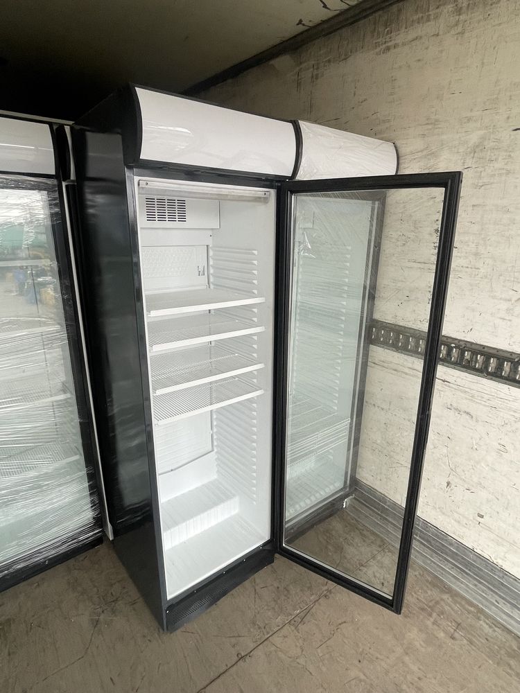 Продам холодильные шкафы