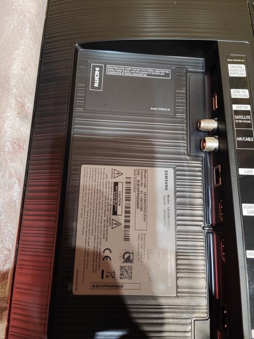 Samsung UE43NU7090  из европы в пленках