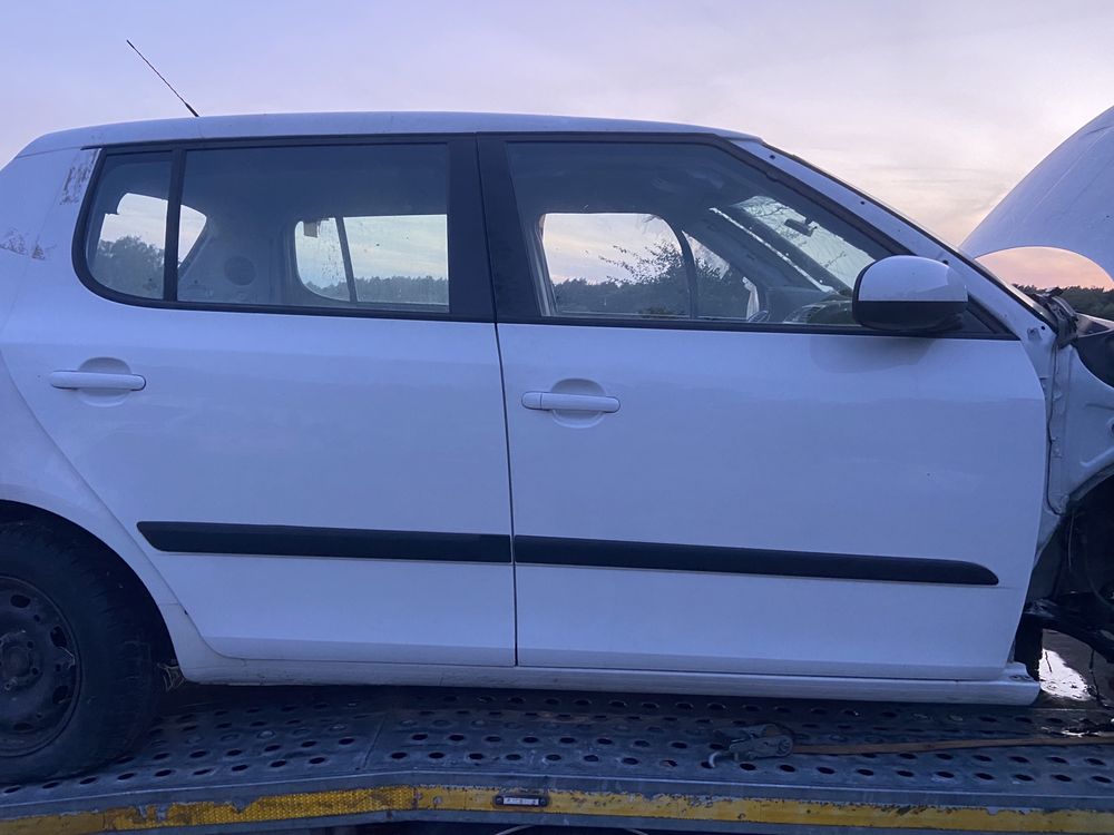 Drzwi peawe Fabia II 09r 1026