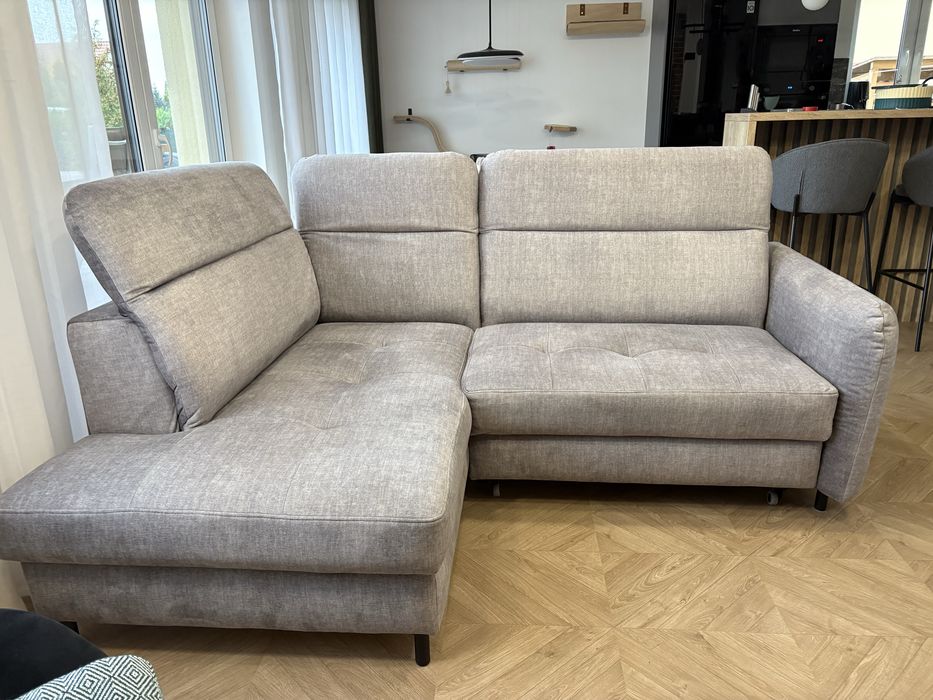 Narożnik z funkcją spania