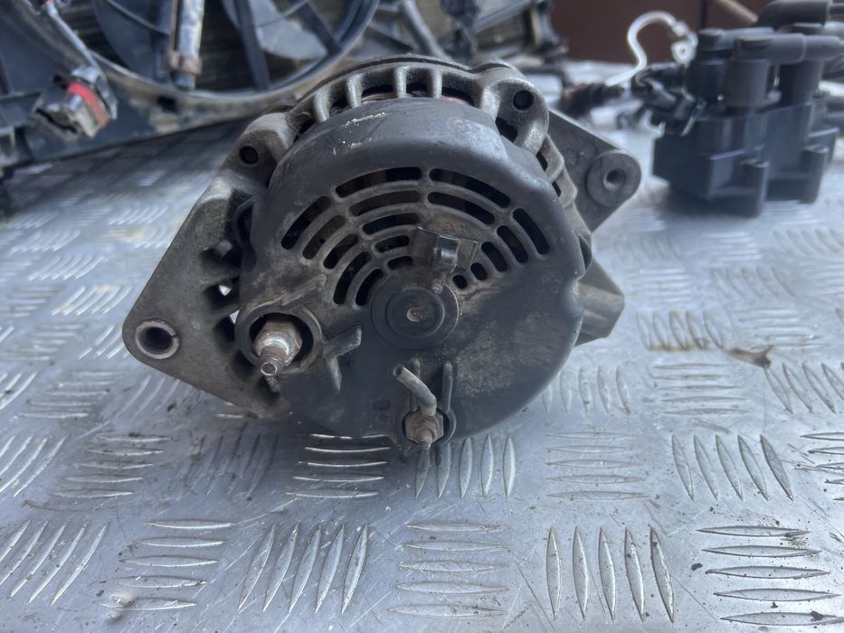 Опель вектра б 1.8 opel vectra b генератор