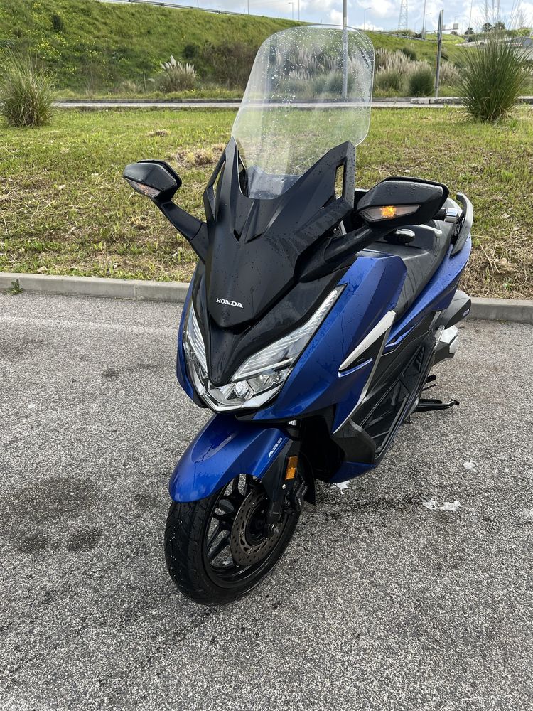 Honda forza 350 de 2022