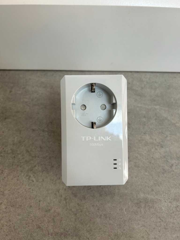 Transmiter sieciowy TP-LINK TL-PA4010P AV500
