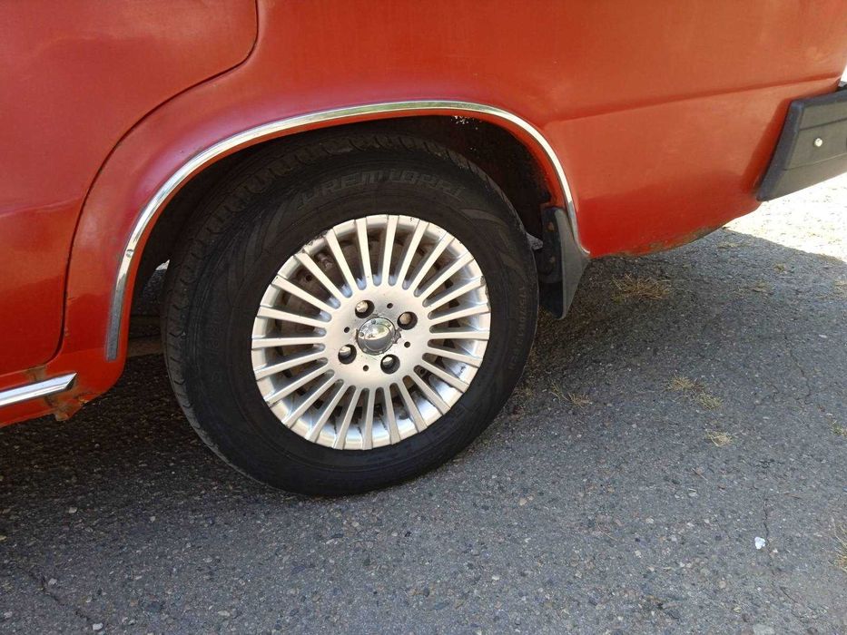 ВАЗ 2103 імпортний варіант підвищеної комфортності