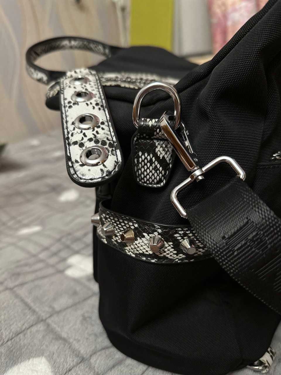 Жіноча сумка-рюкзак Prada тканинний брендовий