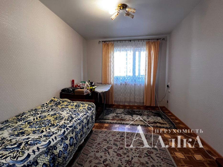 Продам великий будинок в чудовому затишному місці!