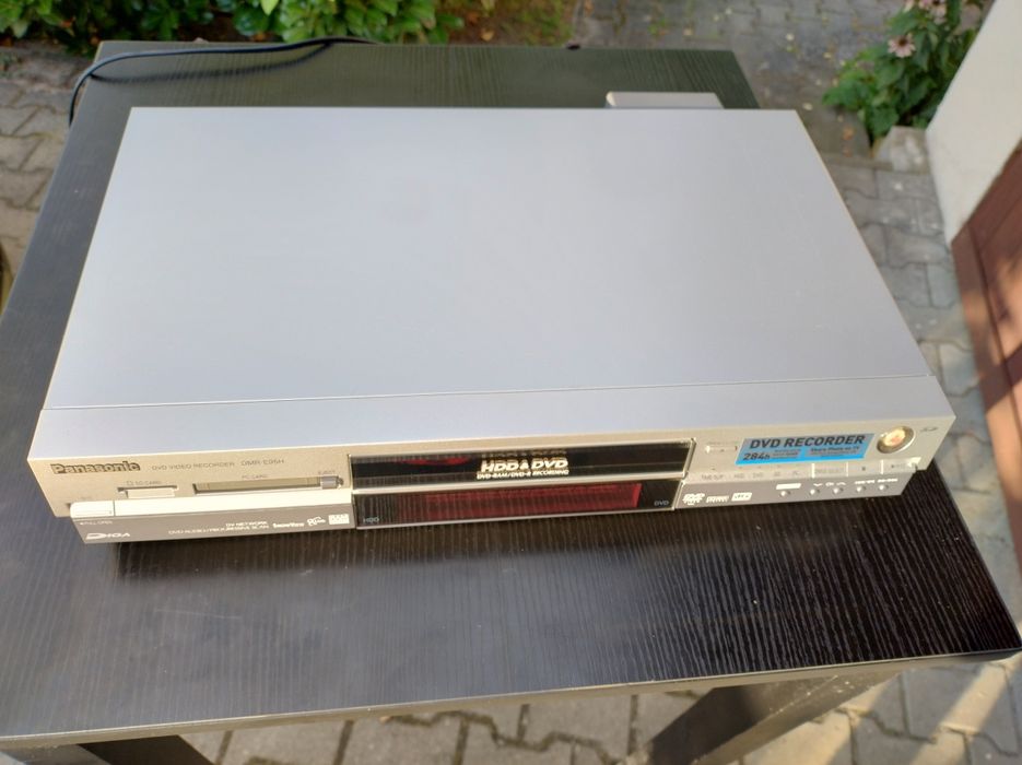 Panasonic -  Nagrywarka DVD - DMR-E95H - HDD + pilot - zadbana