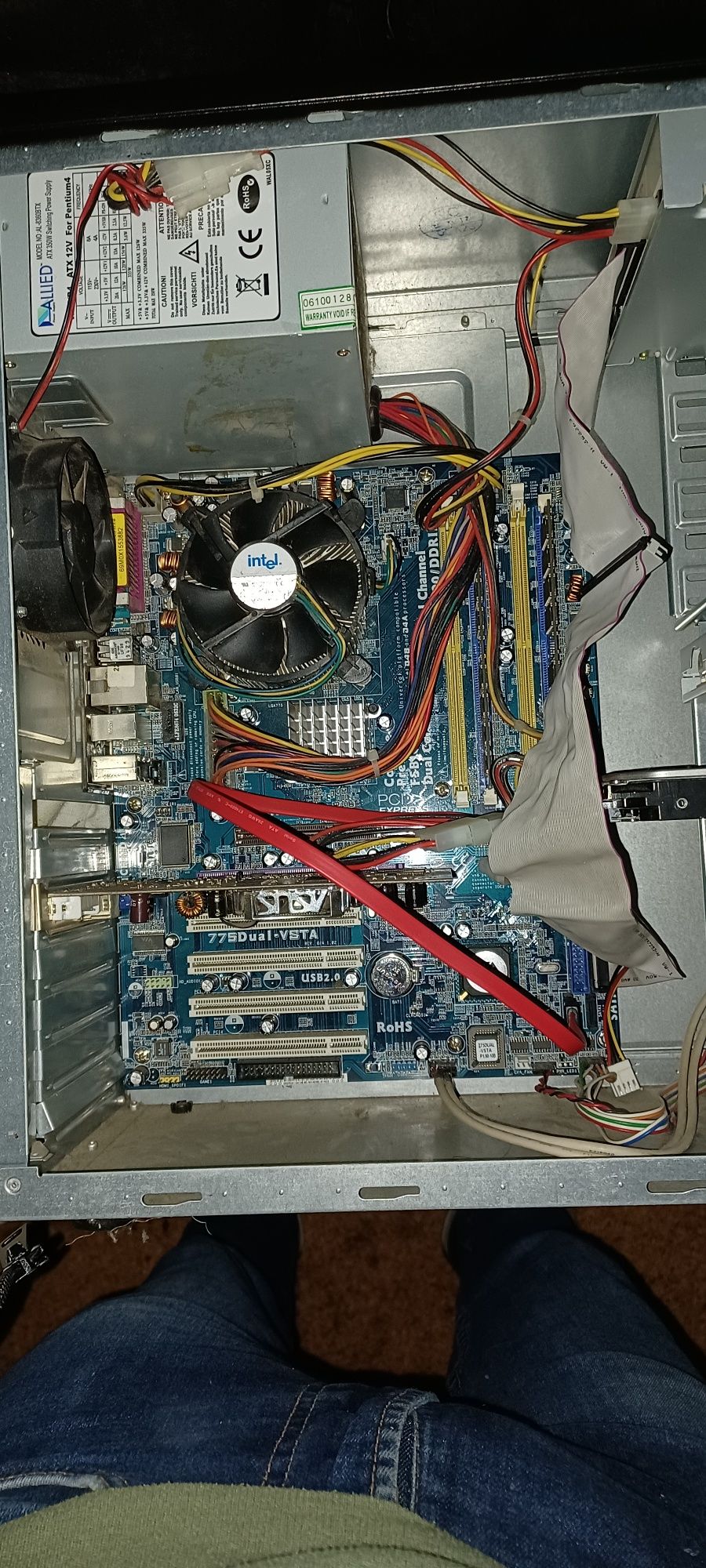 Troco Torre Pentium 4 asus desocupar ate ao fim do ano