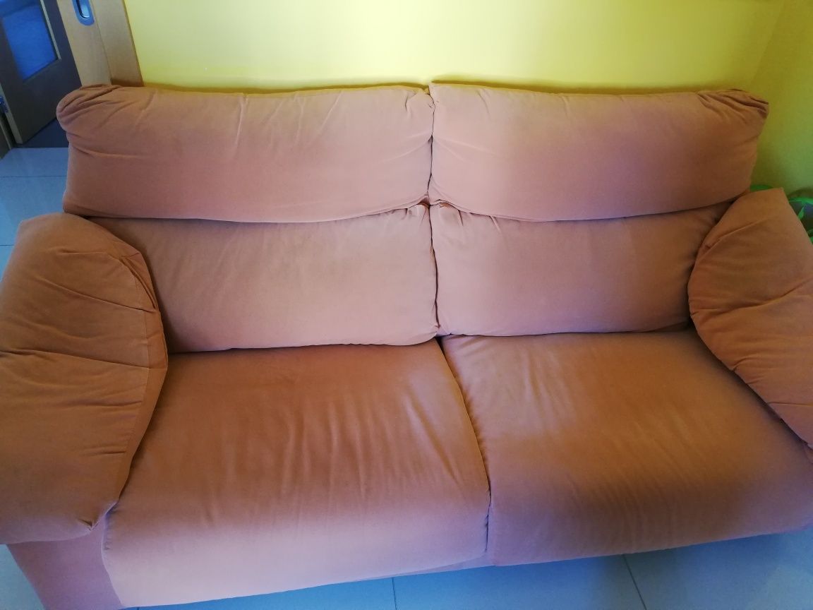 1 sofá para 2 pessoas