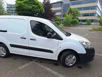 PEUGEOT PARTNER sprzedamy ,pełna fvat 23%