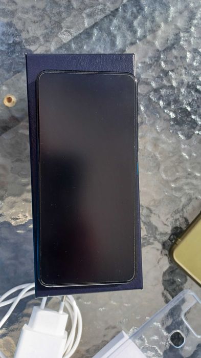 Asus Zenfone 6 flip 6/128 GB UNIKAT!