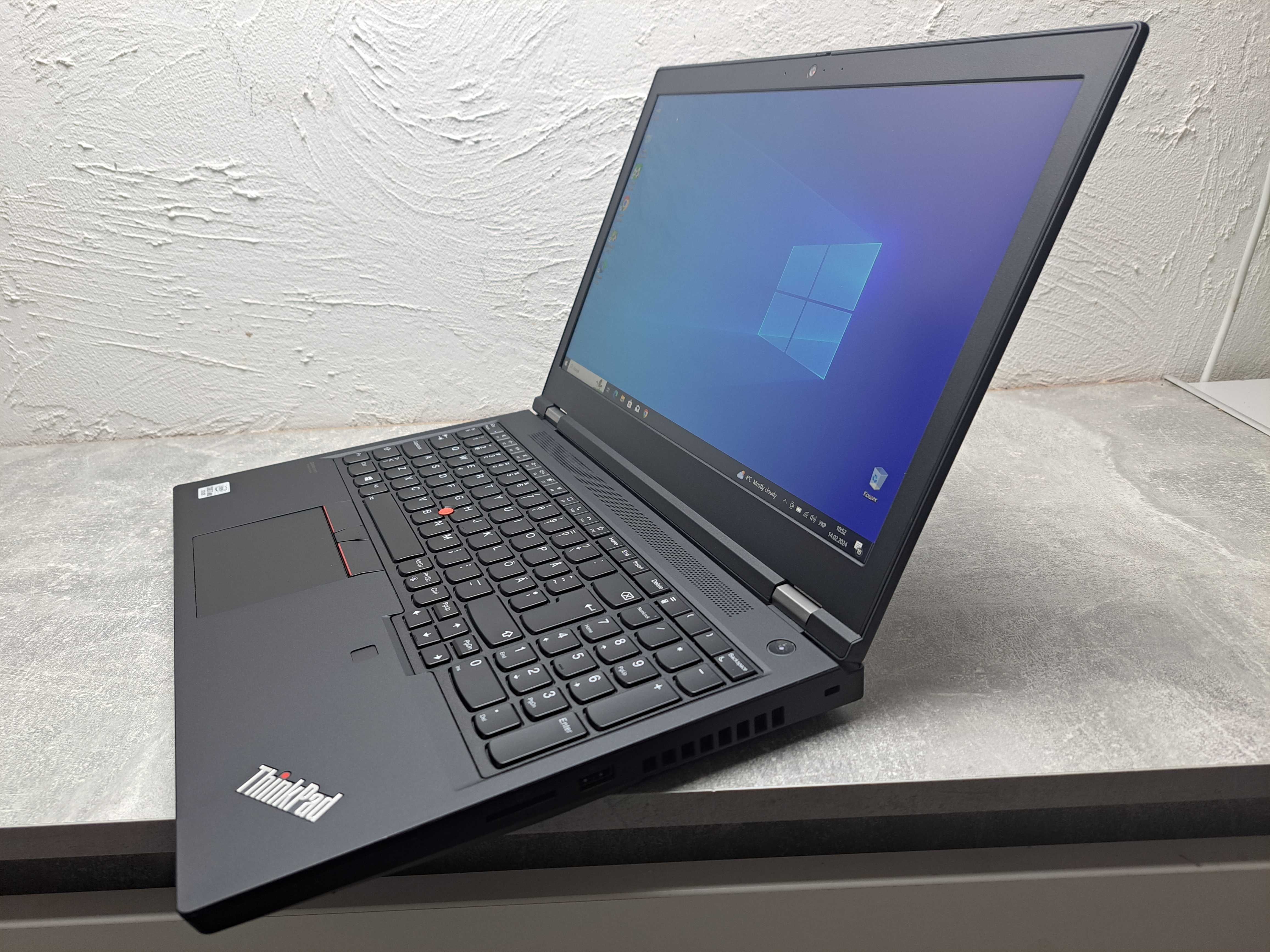 Lenovo ThinkPad P15 Gen1 i7-10850H 32Ram Quadro T1000 4GB 15.6" IPS