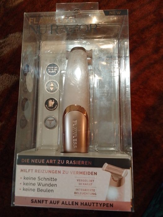 Женская бритва Flawless NURAZOR