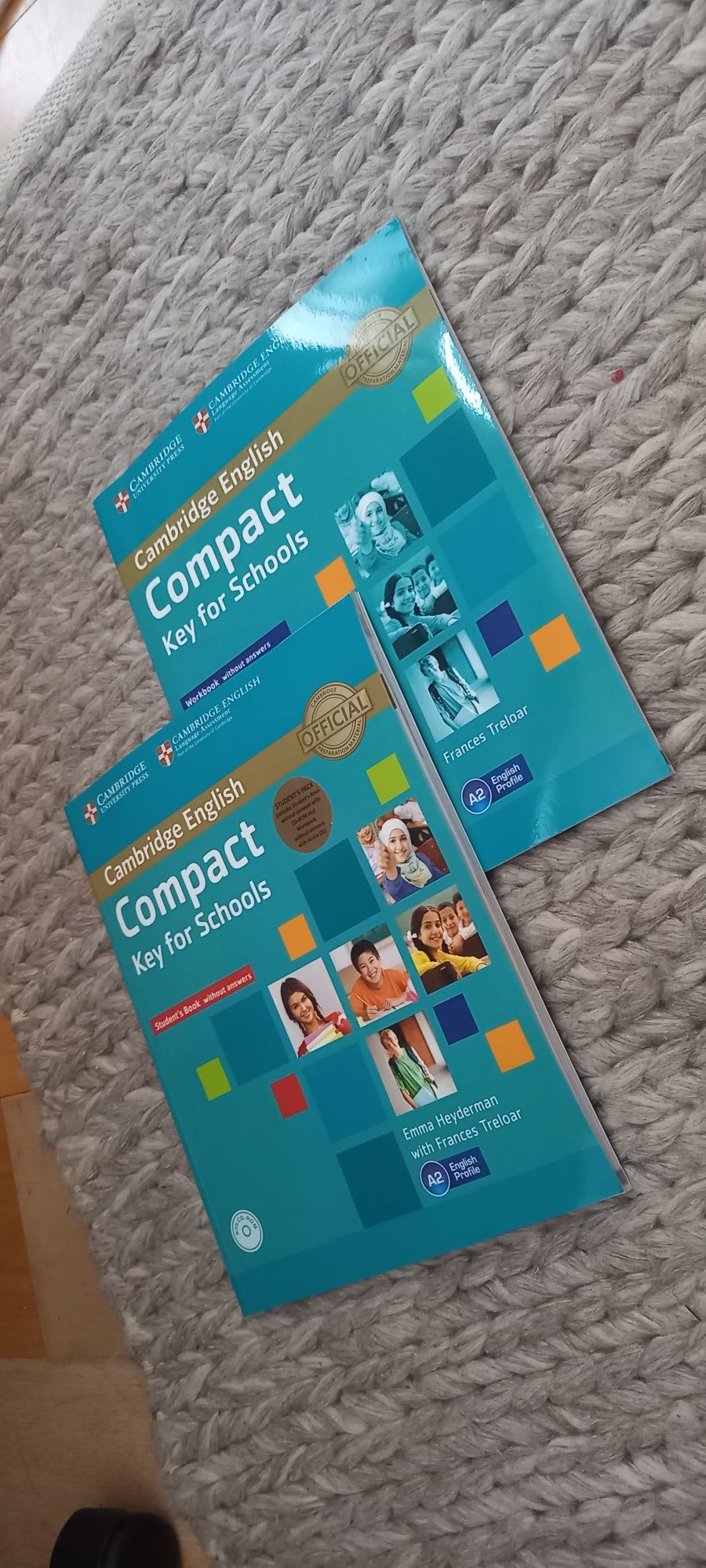 Cambridge English Student's Pack A2