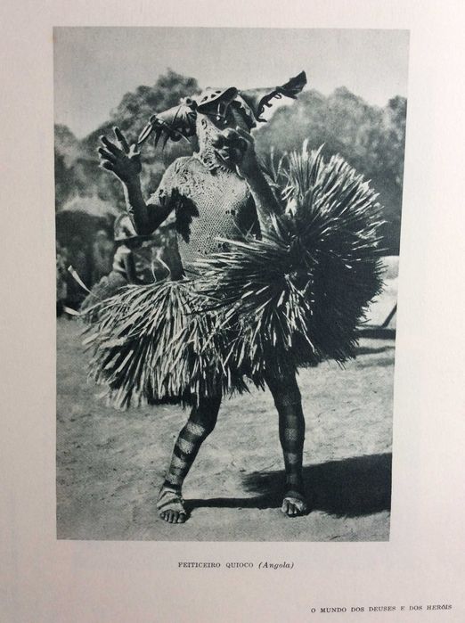 O mundo dos Deuses... Estampas do ano 195? Ver descrição das imagem/s