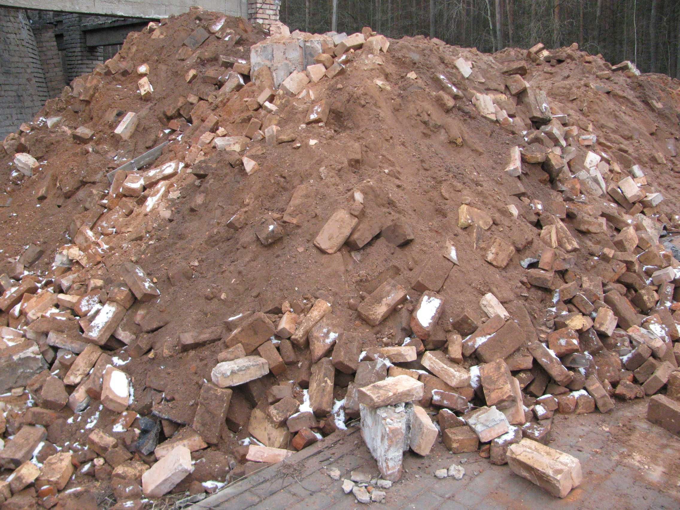 gruz budowlany betonowo ceglany ceglany
